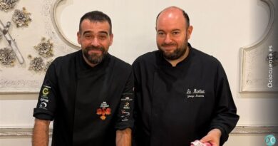 Los chefs José Francisco Atienza y Jorge Susinos en la Jornada Gastronómica del Ajo Morado de Las Pedroñeras en Tarancón