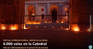 Velas en el claustro de la Catedral de Cuenca durante la Noche de las Velas del Festival de Otoño 2026
